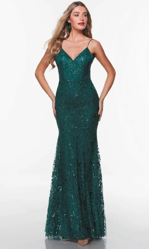 Alyce Paris 61283 - V-Necked Shimmering Prom Dress