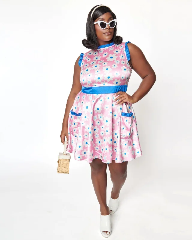 Smak Parlour Plus Size Pink & White Ditsy Floral Happy Hour Flare Dress | Pink & White Ditsy Floral