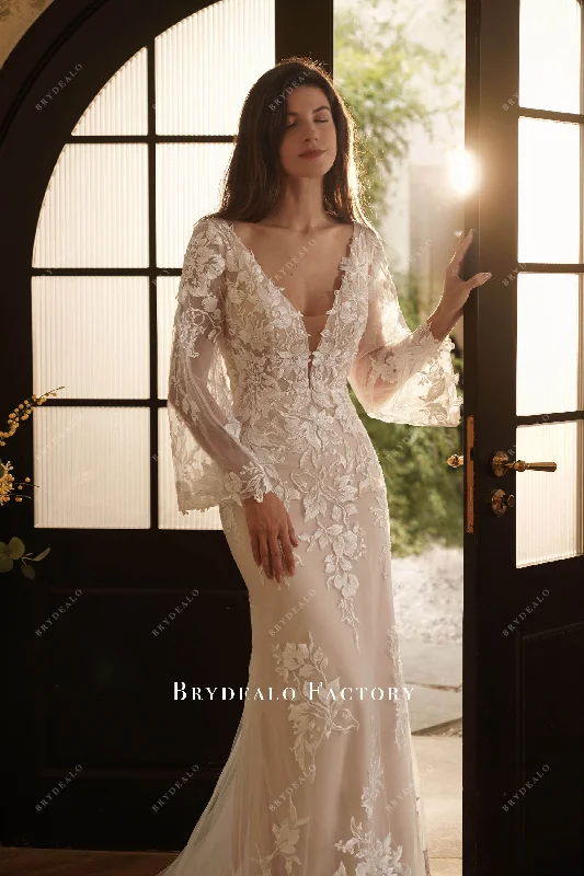 Romantic Bell Sleeve Plunging Flower Lace Wedding Dress